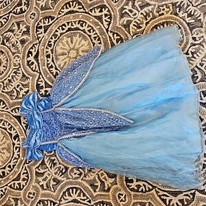 Trish Scully 10 Cinderella